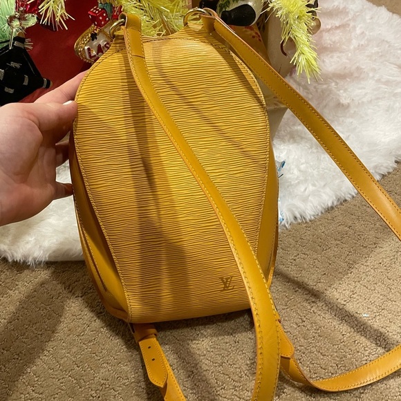Louis Vuitton Yellow Épi Leather Backpack.  VGUC 100% Authentic main image 14